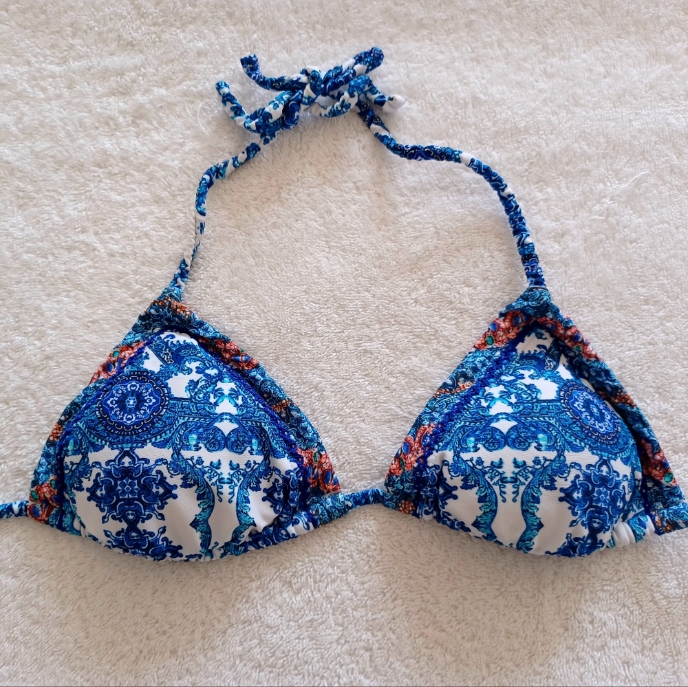 VENUS Enchantress Diamond Stitch Triangle Bikini Top, size A/B